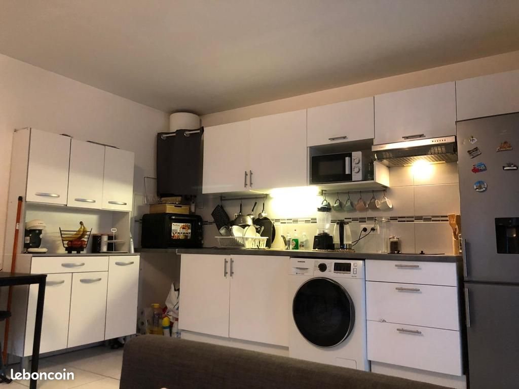 Appartement à louer, 40m², Talence