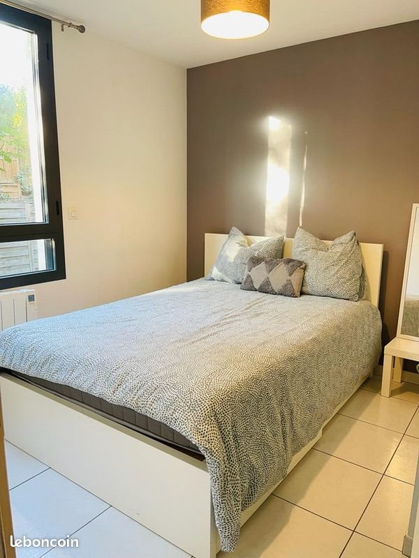 Appartement à louer, 40m², Talence