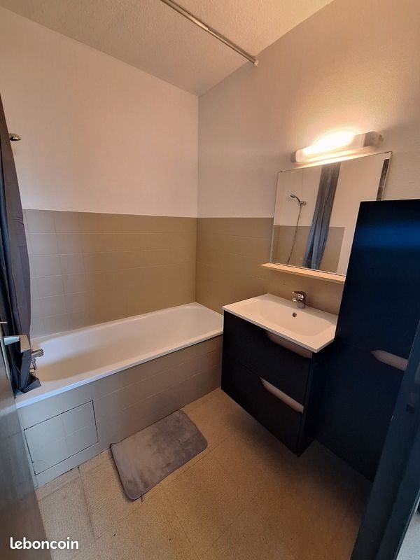 Appartement à louer, 35m², Pau