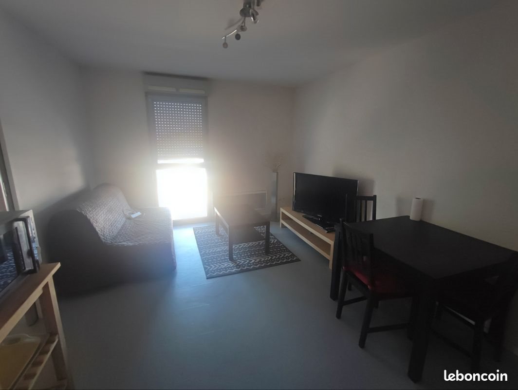 Appartement à louer, 28m², Saint-Nazaire