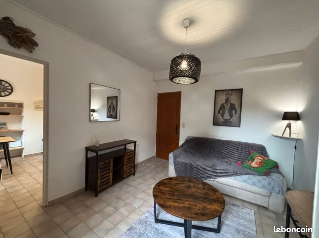 Appartement à louer, 25m², Calcatoggio