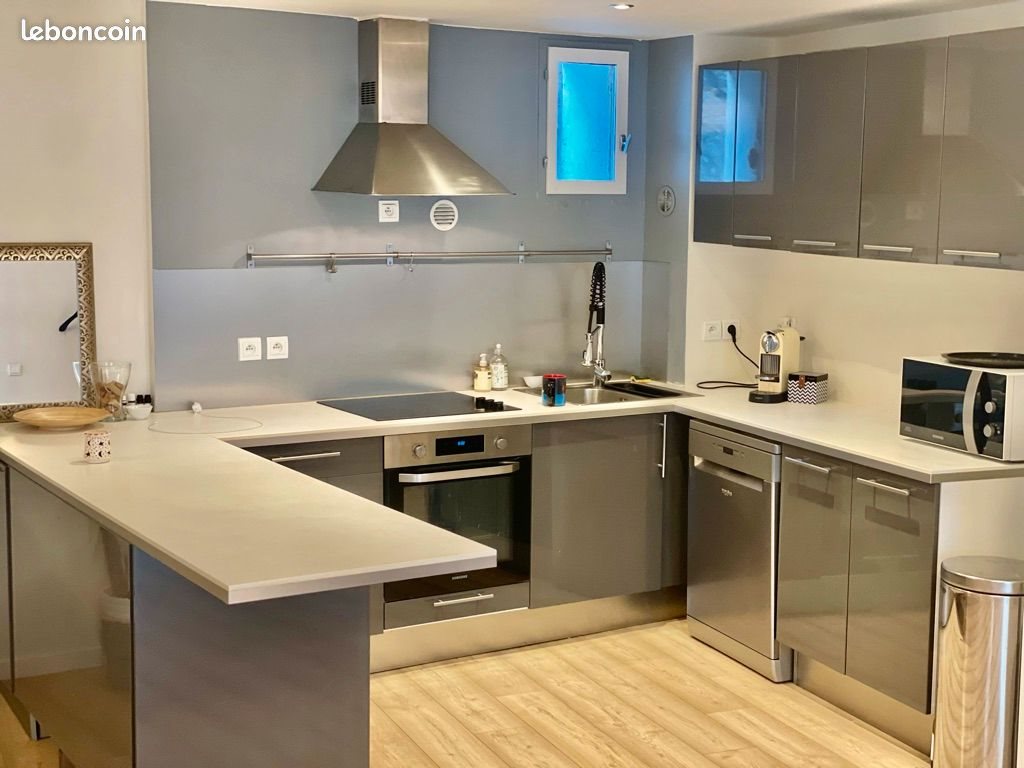 Appartement à louer, 100m², Puteaux