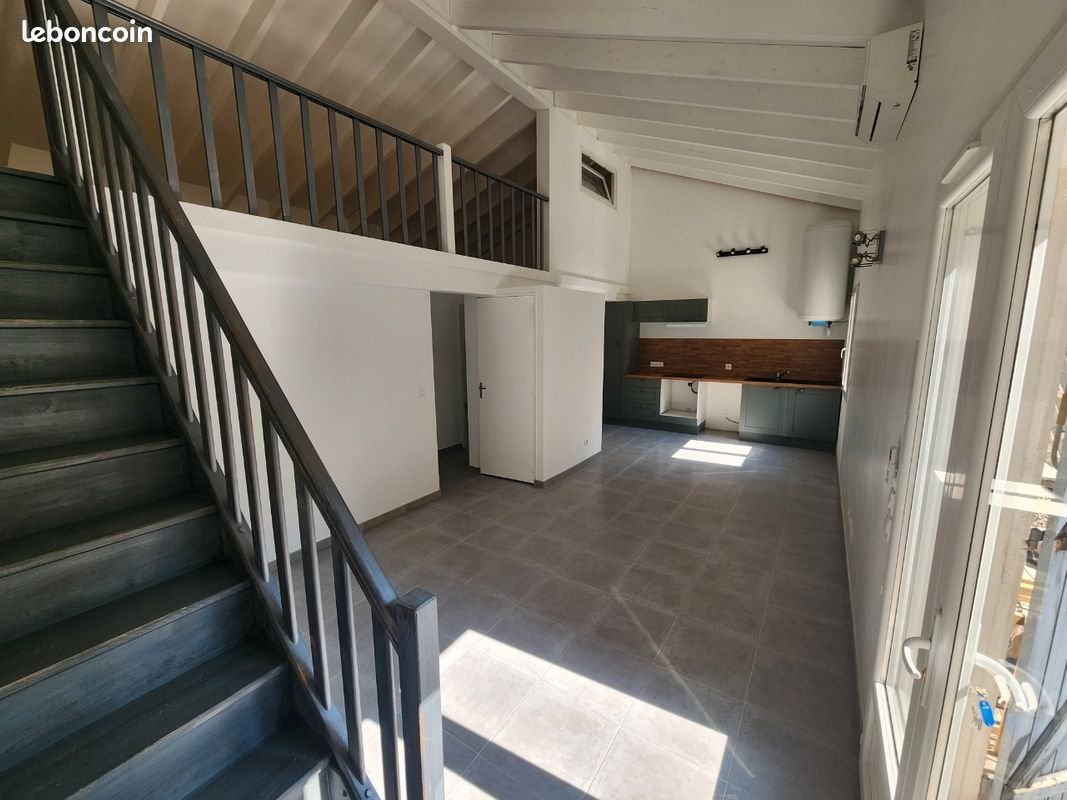 Appartement à louer, 60m², Saussines