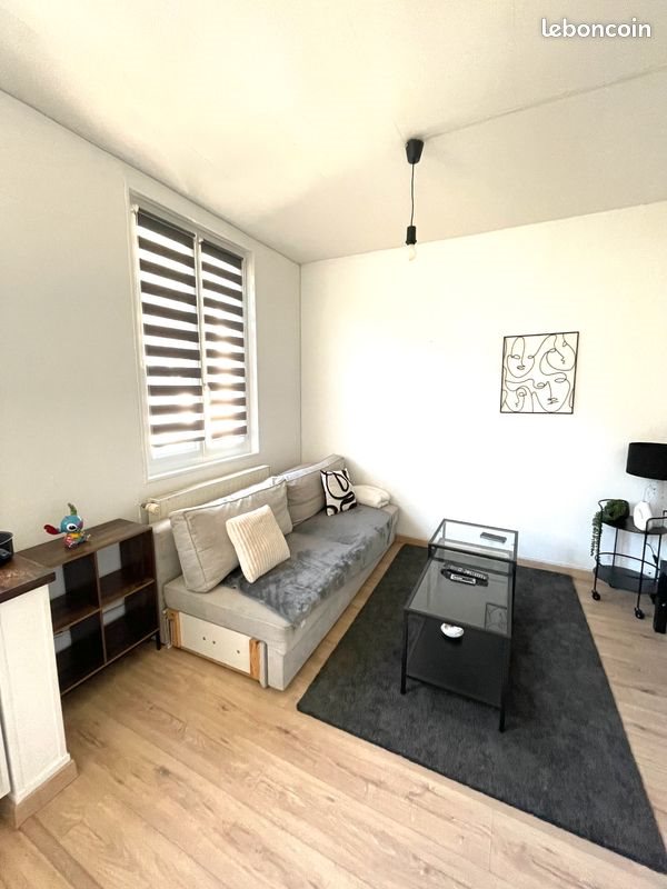 Appartement à louer, 29m², Ivry-la-Bataille