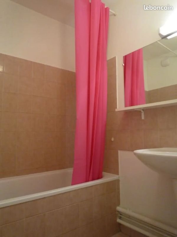 Appartement à louer, 34m², Lyon 8ème