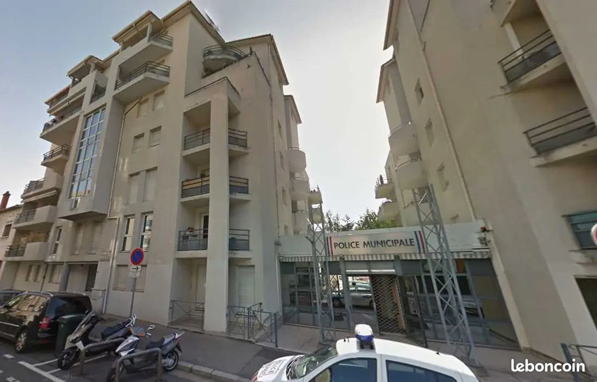 Appartement à louer, 34m², Lyon 8ème