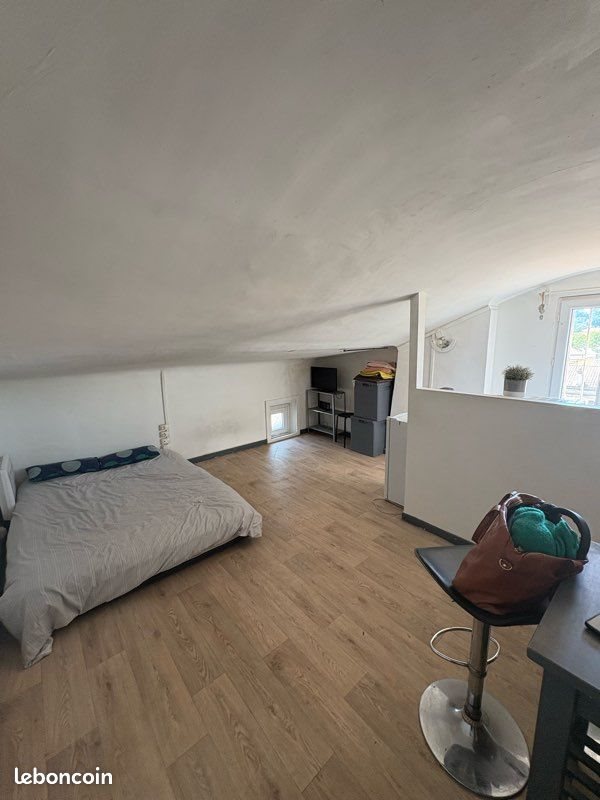 Appartement à louer, 20m², La Seyne-sur-Mer