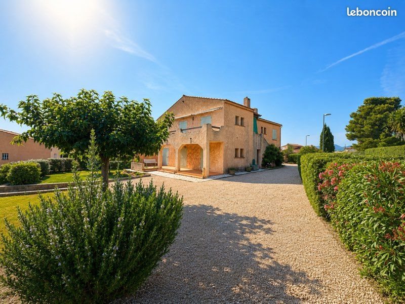 Maison à vendre, 211m², Six-Fours-les-Plages