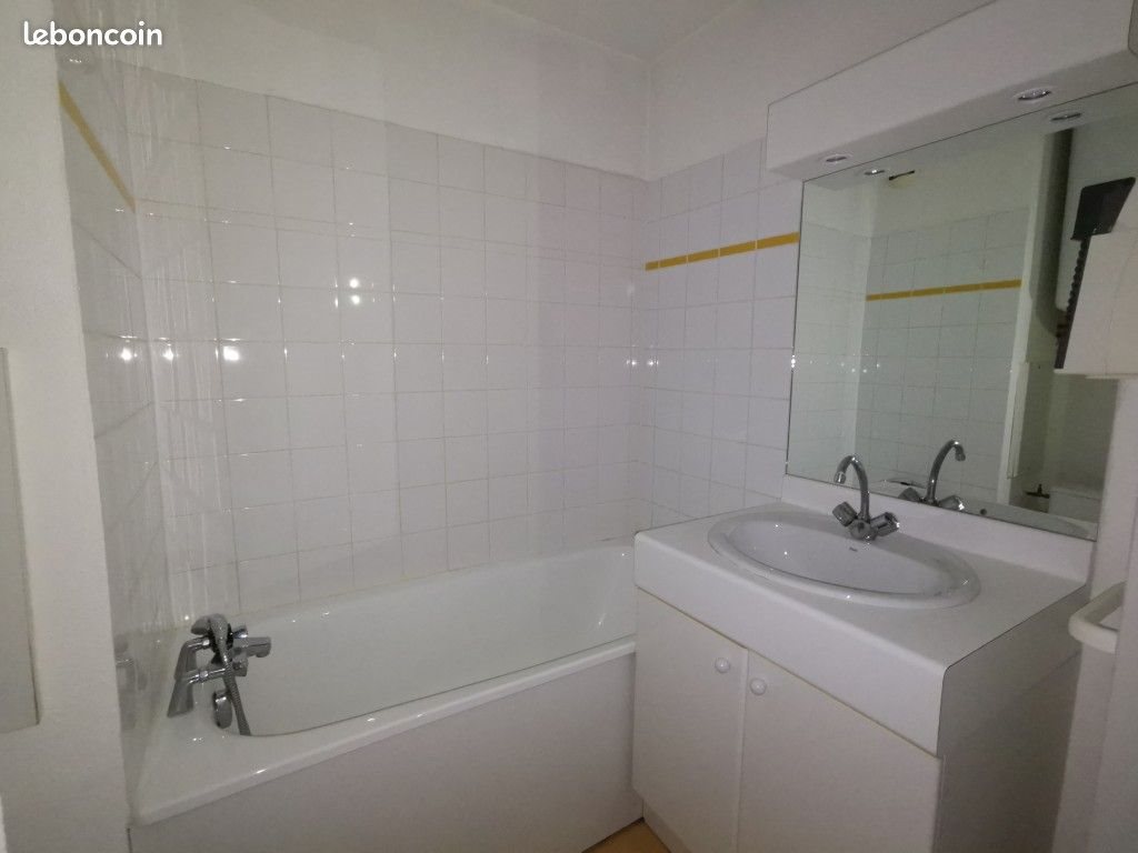 Appartement à louer, 19m², Gières
