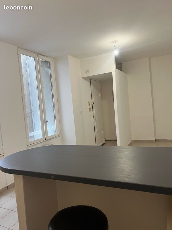 Appartement à louer, 25m², Saint-Etienne