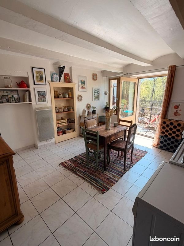 Appartement à louer, 55m², Vinezac