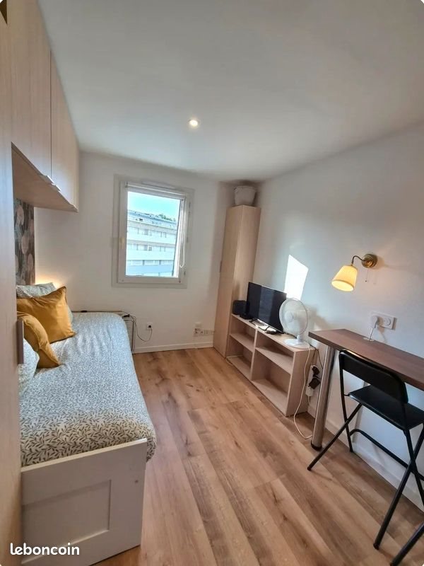 Appartement à louer, 14m², Tours