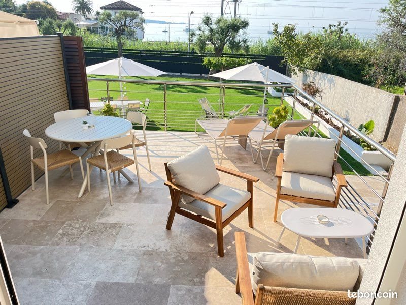 Appartement à louer, 40m², Vallauris