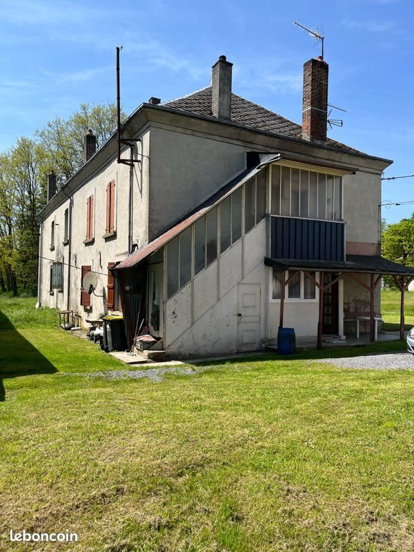 Maison à vendre, 183m², Pouru-Saint-Remy