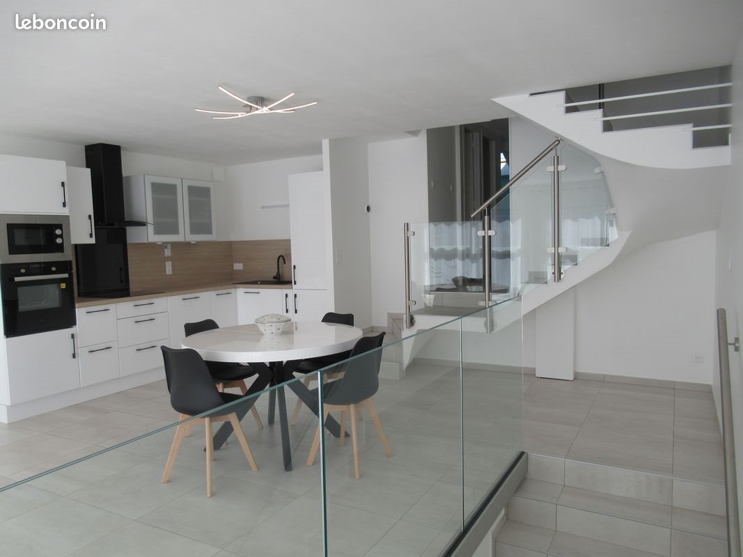 Maison à louer, 115m², Aigrefeuille-sur-Maine