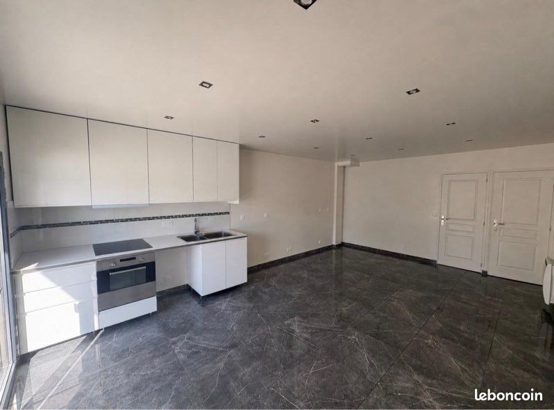 Appartement à louer, 33m², Montfermeil