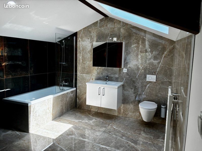 Maison à louer, 166m², Douvaine