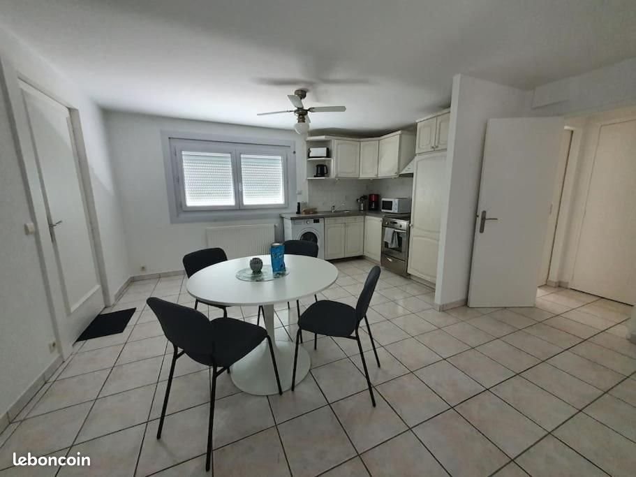 Appartement à louer, 48m², Divonne-les-Bains
