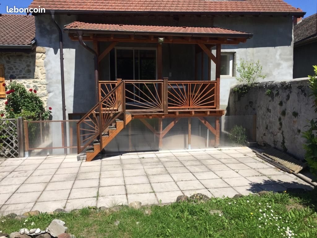 Appartement à louer, 70m², Loisin