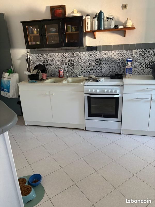Appartement à louer, 45m², Lodève