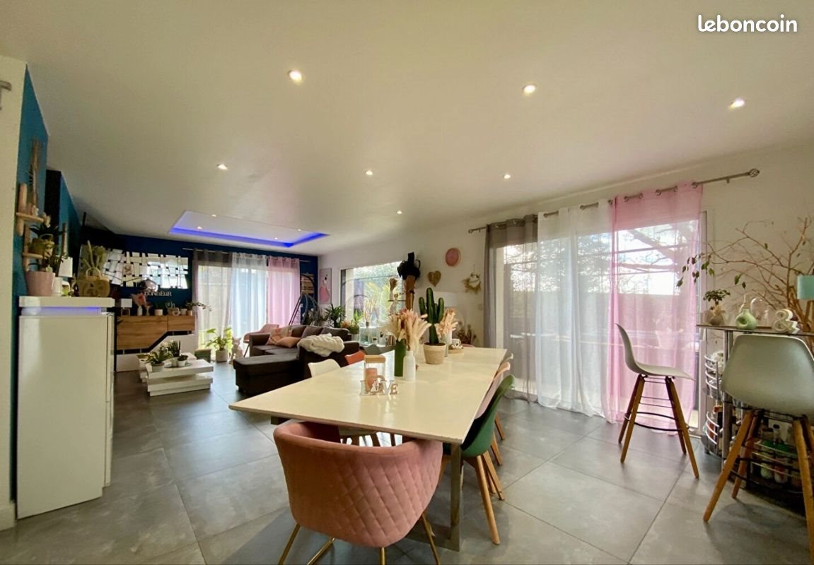 Maison à vendre, 130m², Campénéac