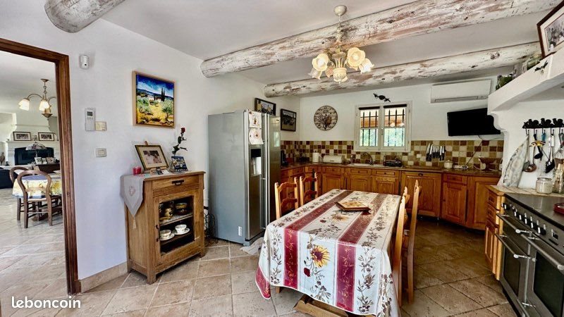 Maison à vendre, 237m², Réauville