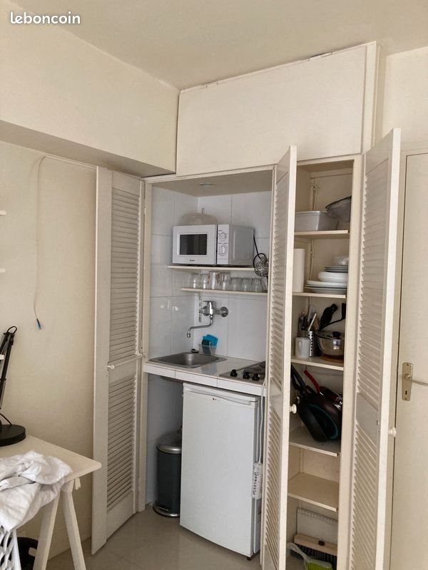 Appartement à louer, 13m², Paris 15ème