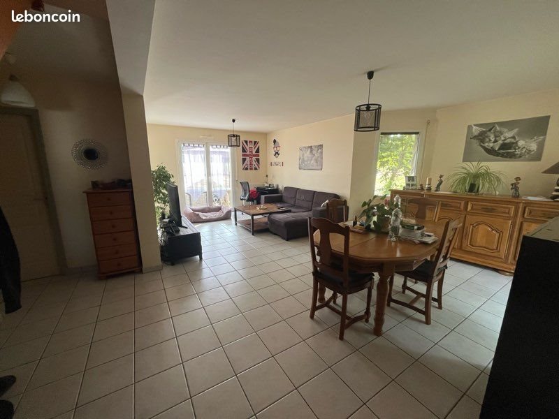 Maison à louer, 120m², Montauban-de-Bretagne