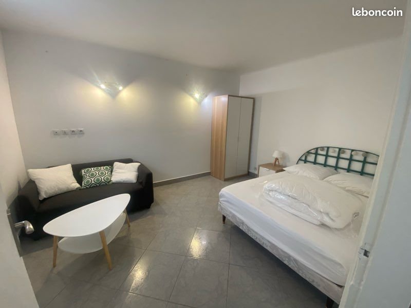 Appartement à louer, 26m², Nanterre