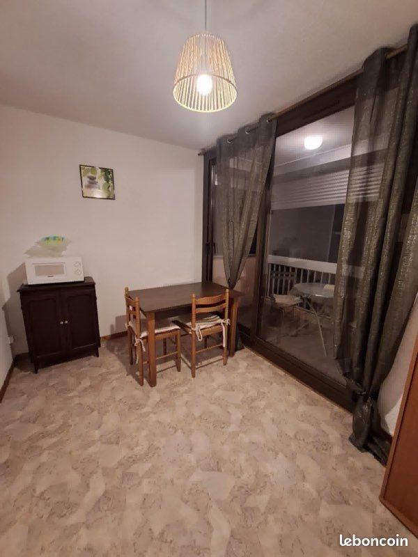 Appartement à louer, 29m², Gréoux-les-Bains