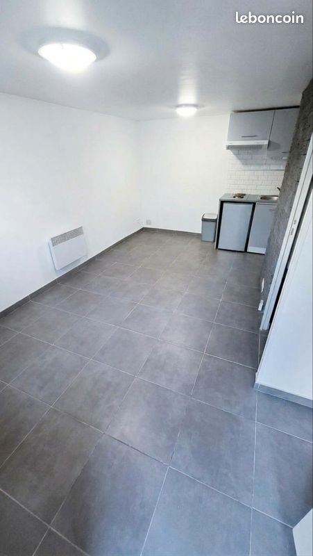 Appartement à louer, 21m², Massy