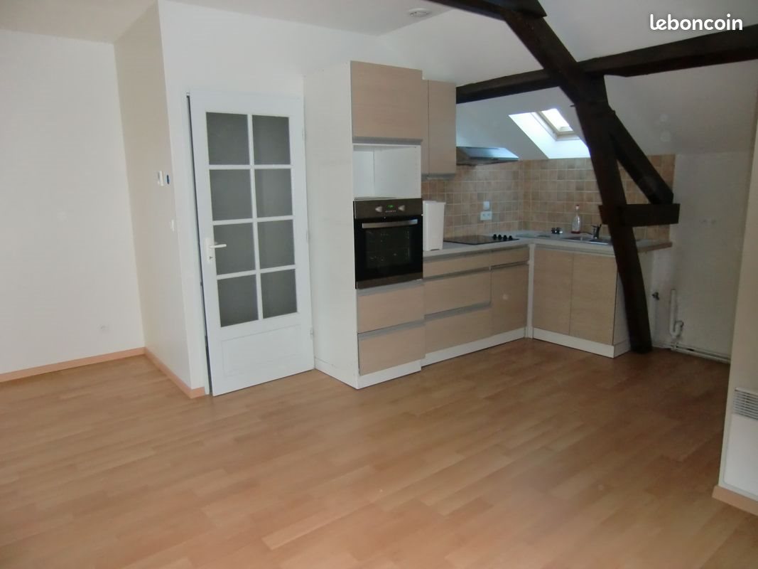 Appartement à louer, 55m², Lembeye