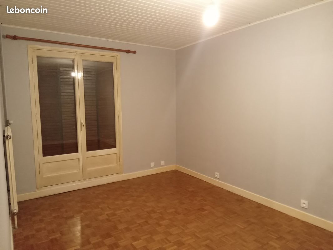 Appartement à louer, 80m², Voiron