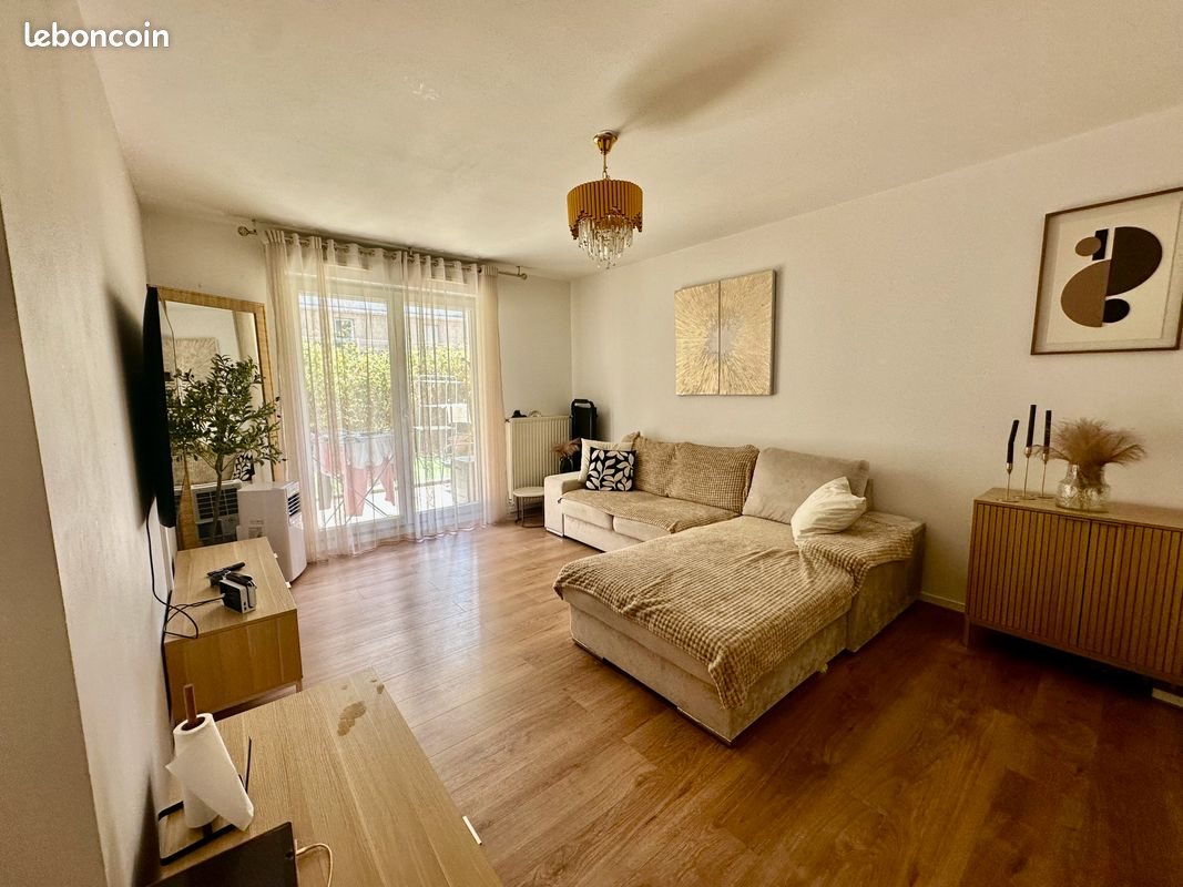 Appartement à louer, 56m², Dugny