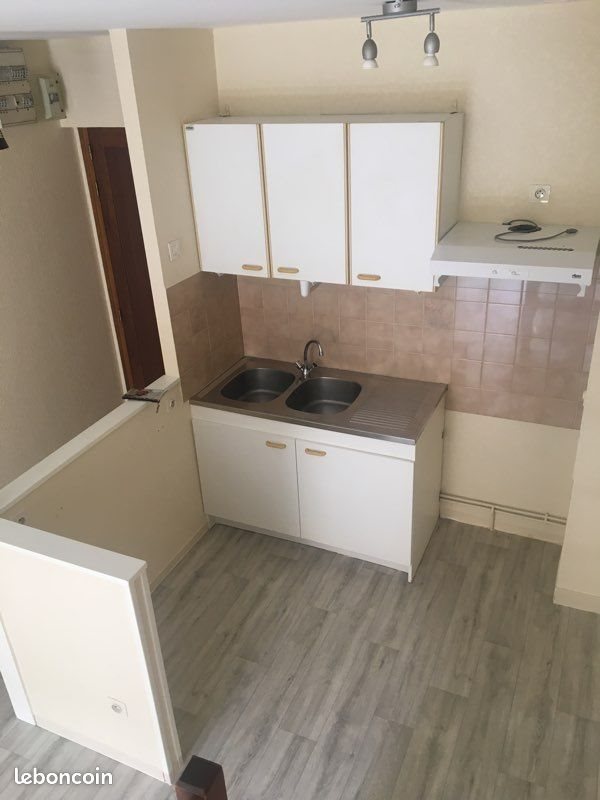 Appartement à louer, 46m², Rochechouart