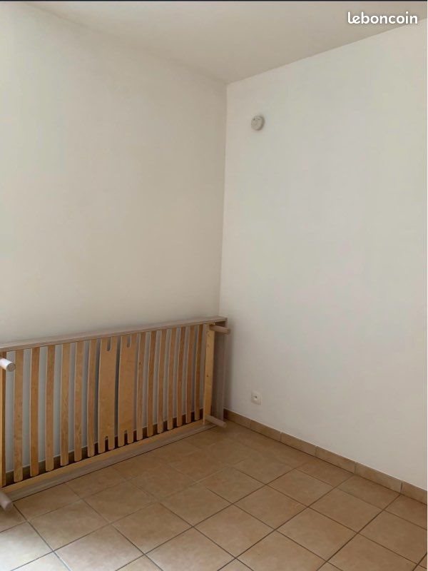 Appartement à louer, 25m², Marvejols