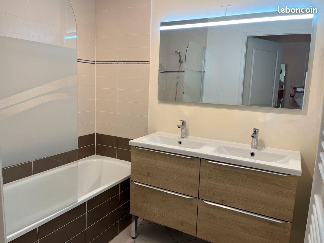 Appartement à louer, 65m², Annecy