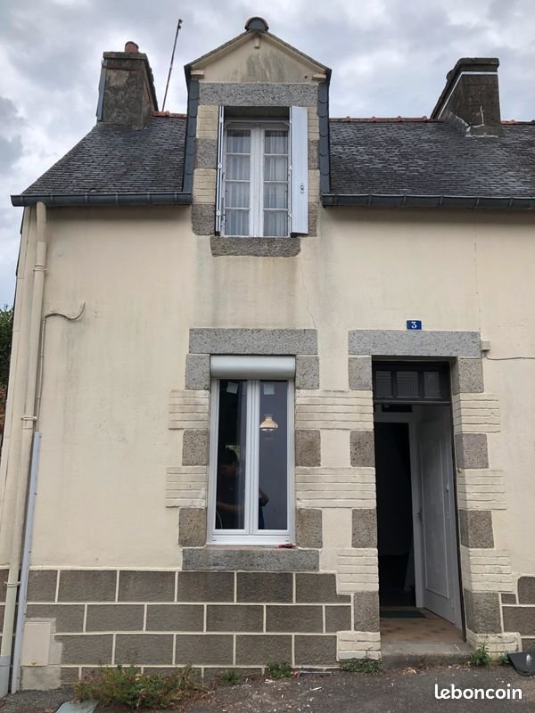 Maison à louer, 63m², Rostrenen
