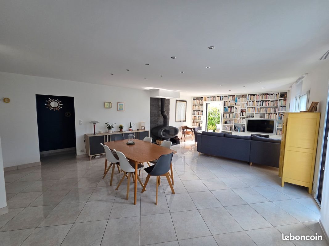 Maison à vendre, 123m², Plescop