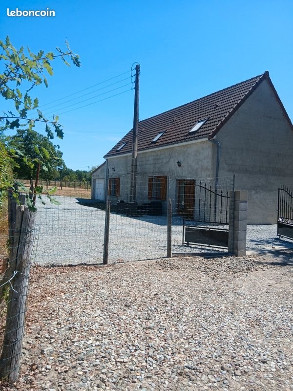 Maison à louer, 108m², Marigné-Laillé