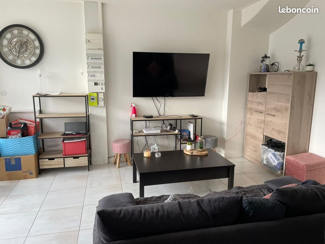 Appartement à louer, 47m², Persan