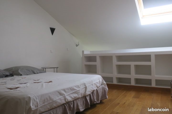 Appartement à louer, 55m², Sotta