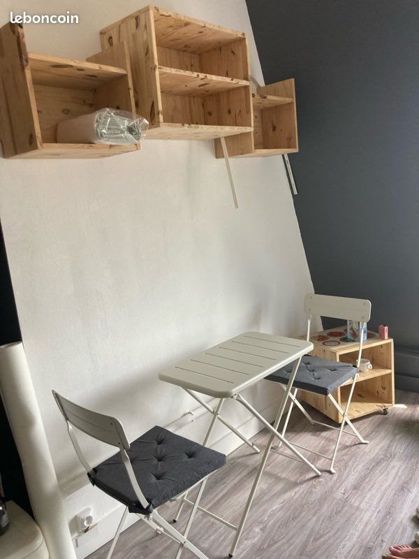 Appartement à louer, 11m², Paris 18ème