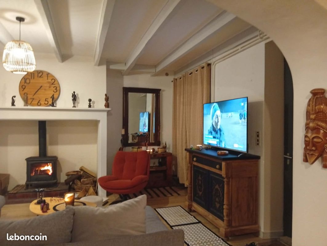 Maison à louer, 180m², Maurs