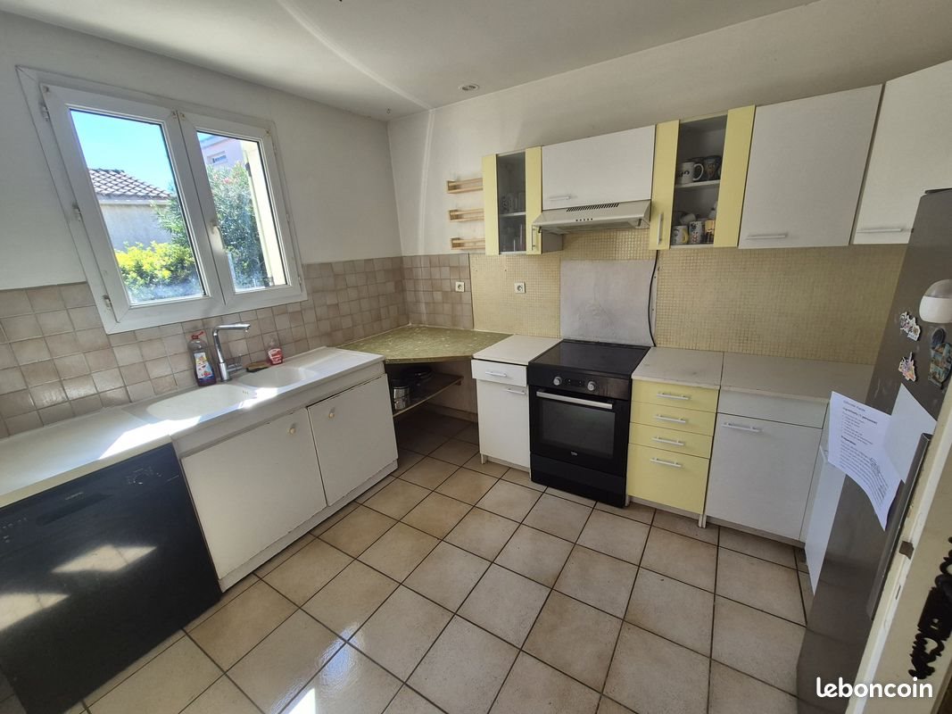 Maison à louer, 110m², Saint-Paul-Trois-Châteaux