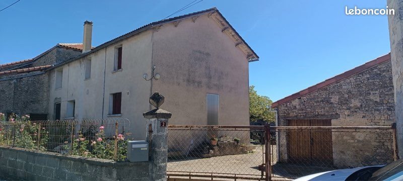 Maison à vendre, 150m², Charmé