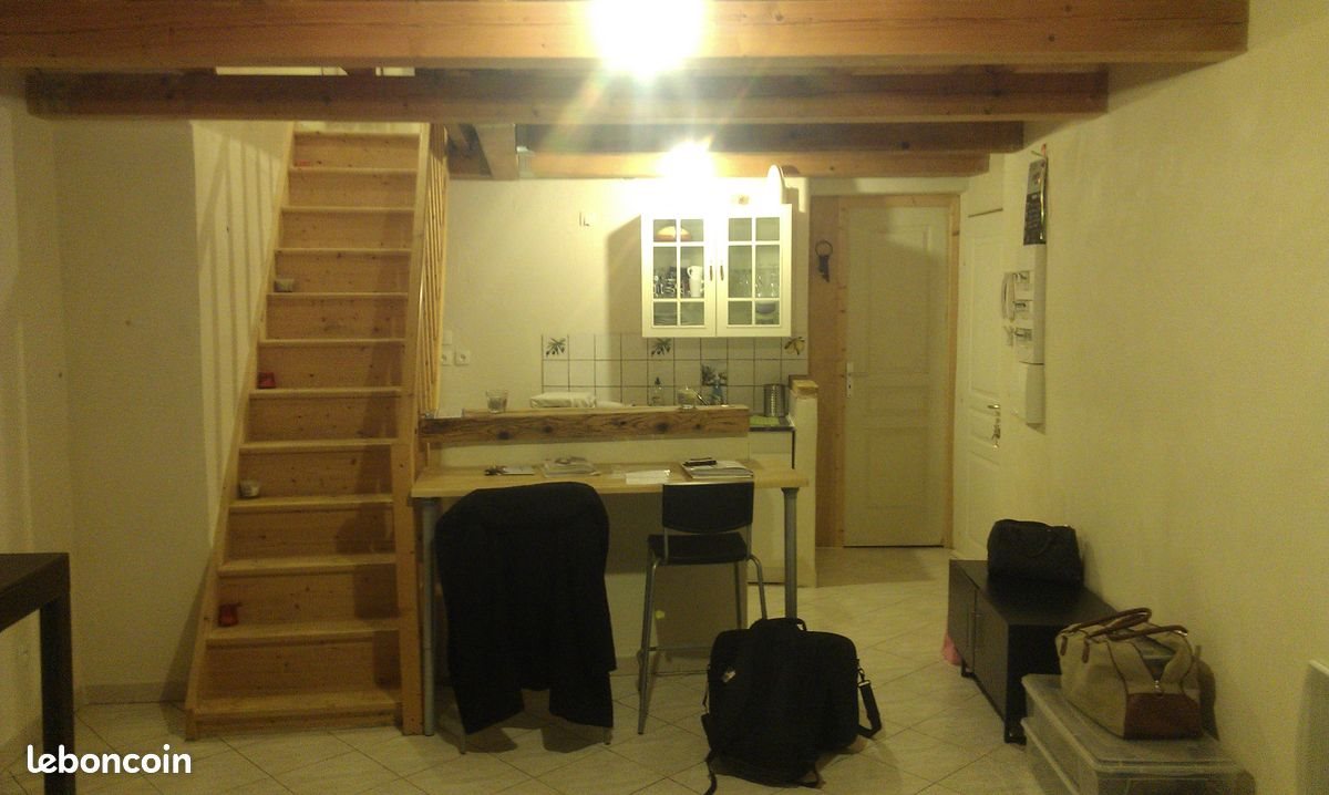 Appartement à louer, 42m², Rognes