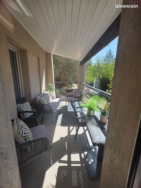 Maison à louer, 100m², Rocbaron