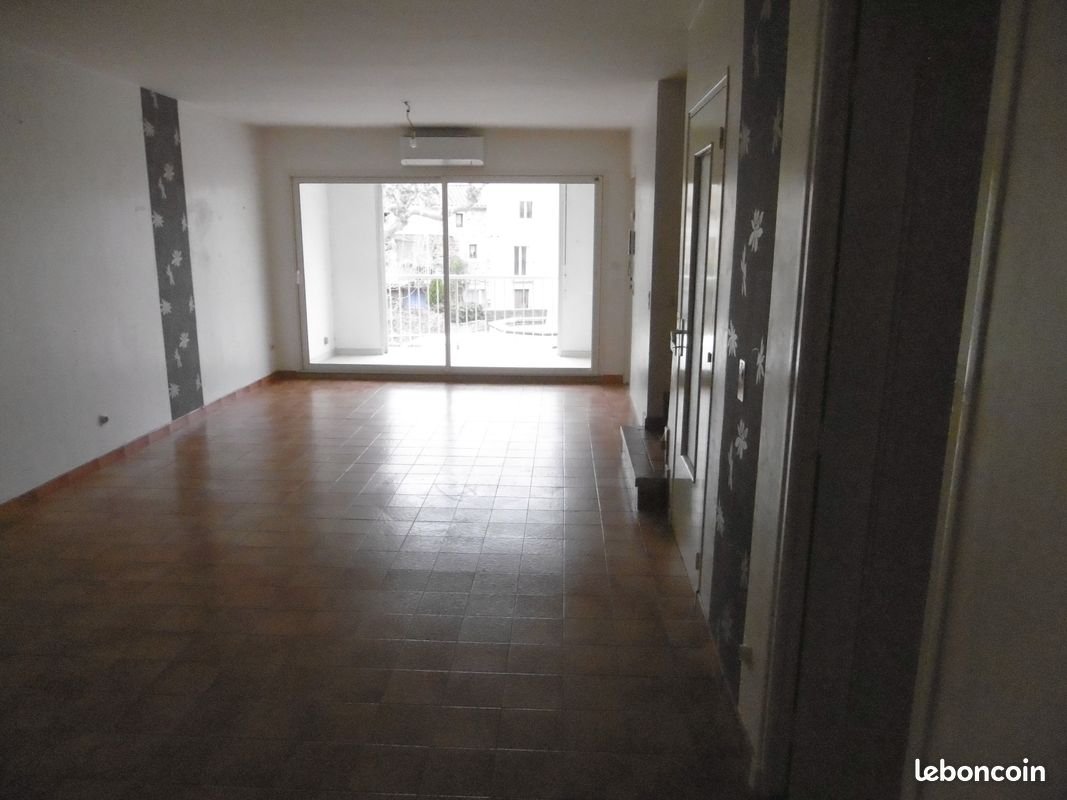 Maison à louer, 98m², Laurens