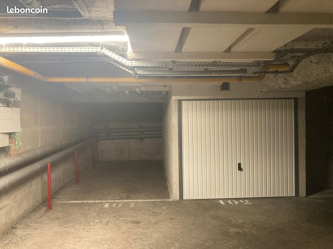 Maison à louer, 1m², Paris 19ème